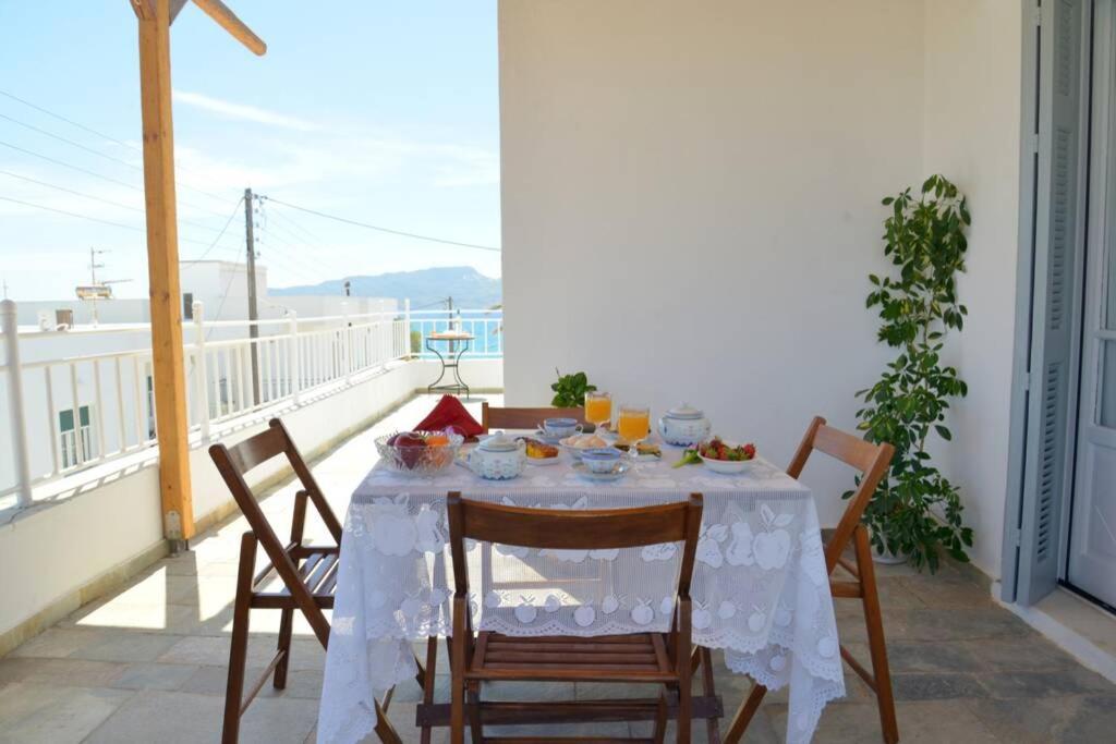 Esperos Seaside Suite In Adamas, Milos Buitenkant foto