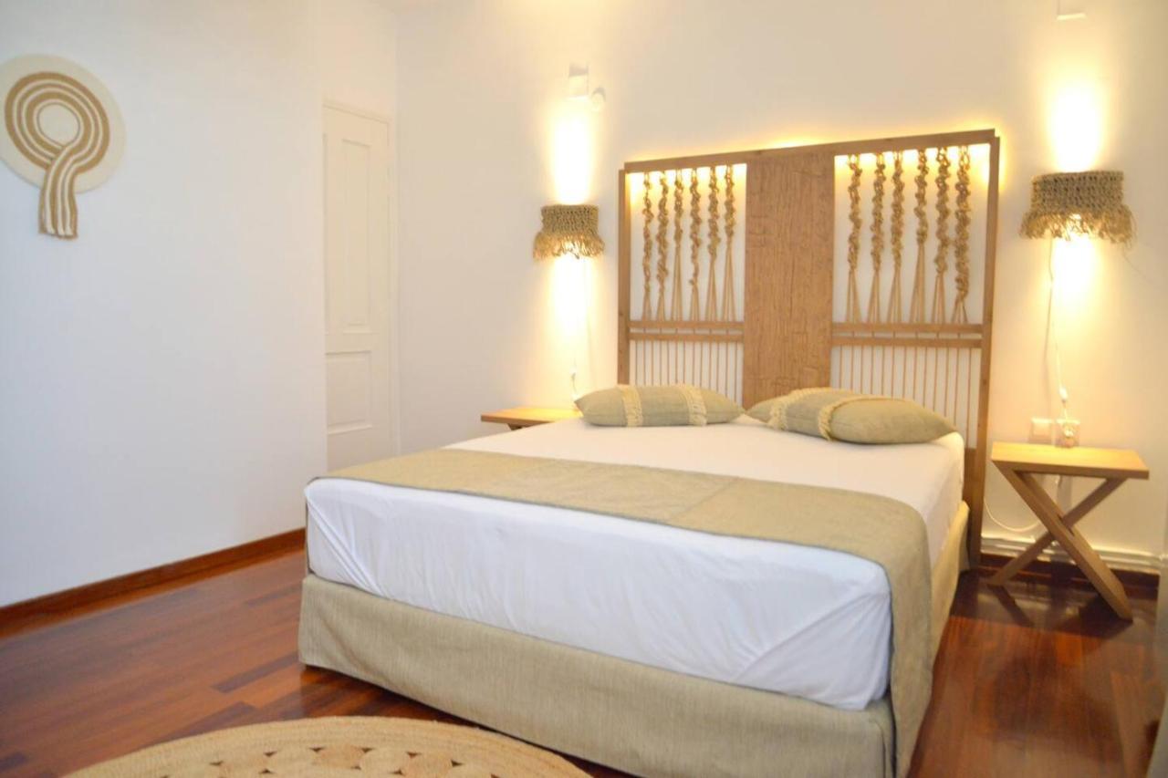 Esperos Seaside Suite In Adamas, Milos Buitenkant foto